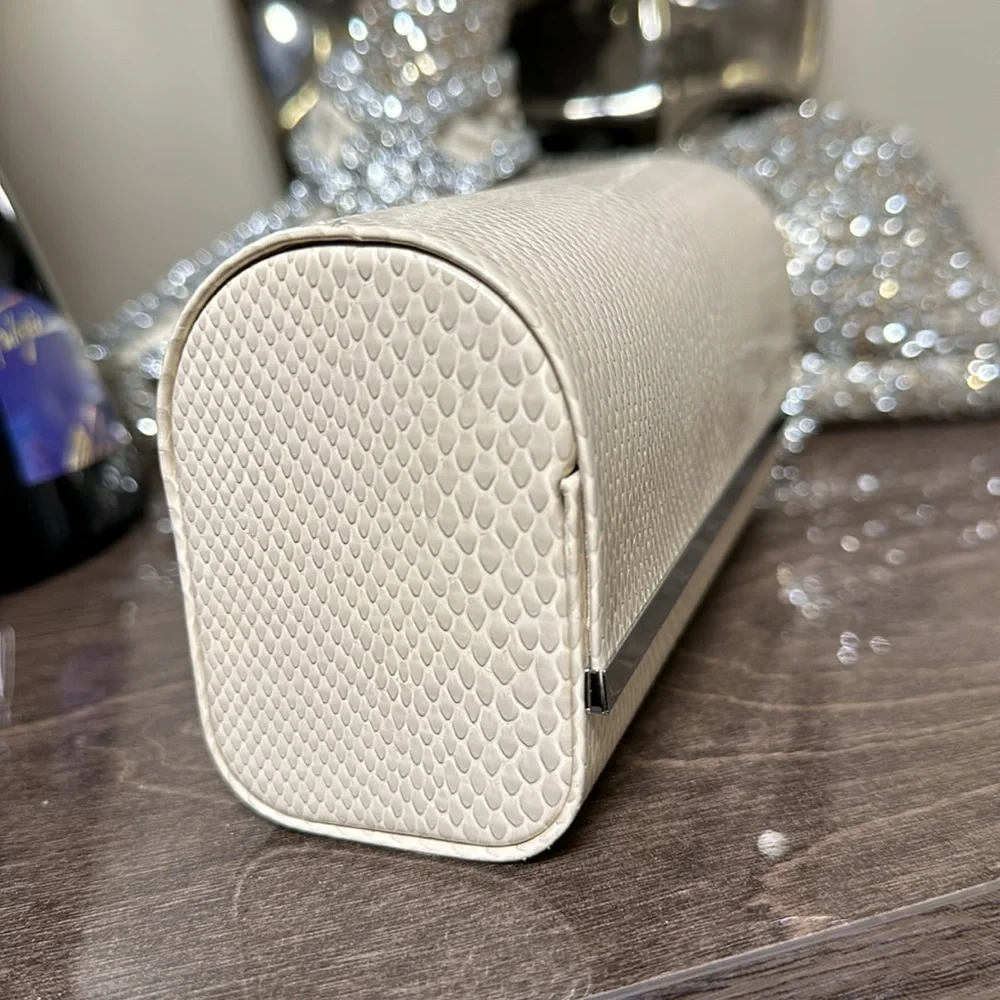 Jimmy Choo Sunglasses Case - Picture 3 of 7